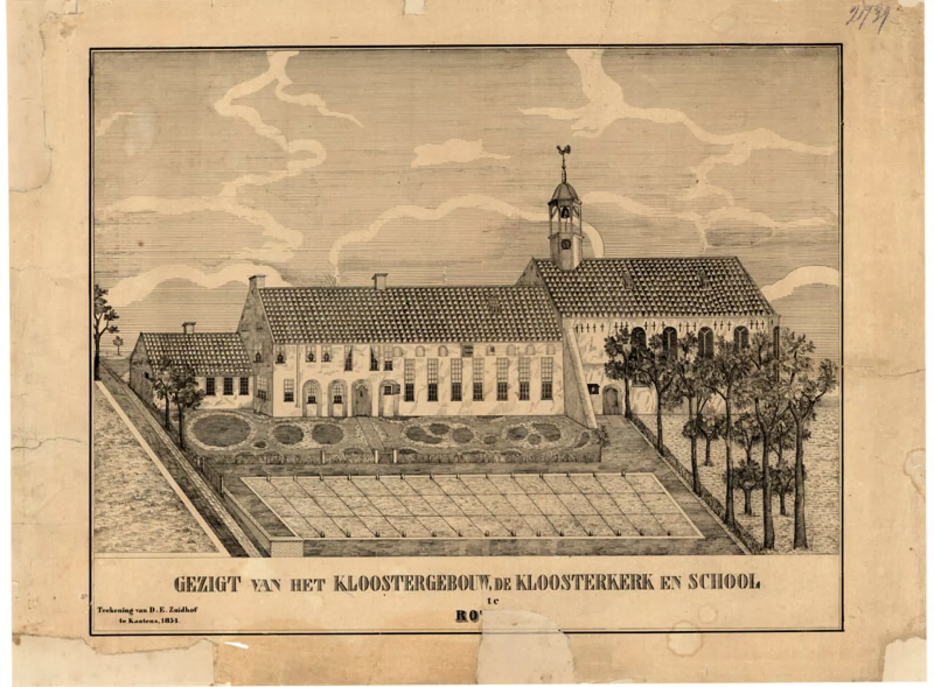 Afbeelding van een historisch kloostergebouw met een school en tuin.